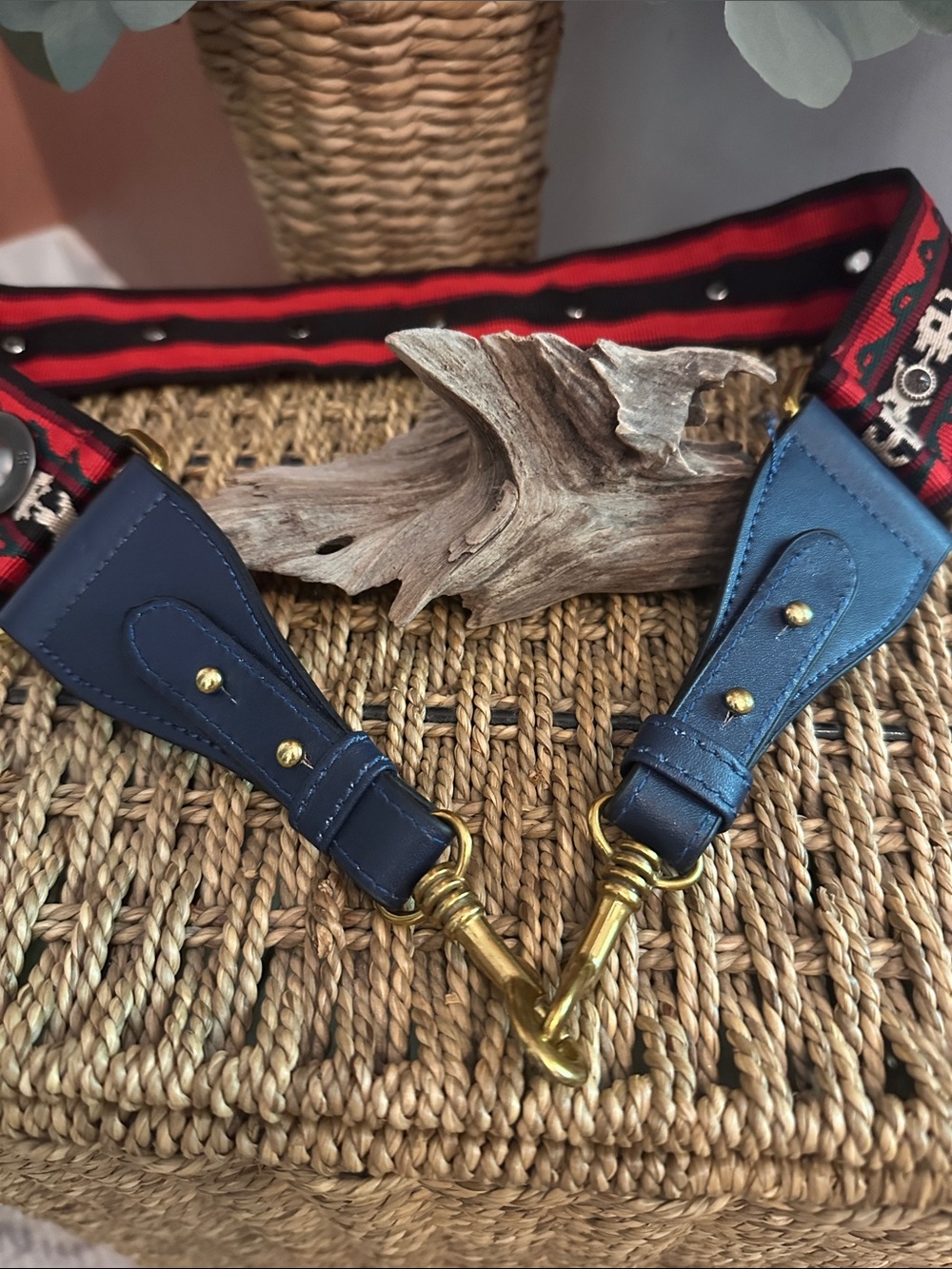Southwestern inspired navy blue leather brass tone clasps medallions belt/strap - Picture 5 of 15